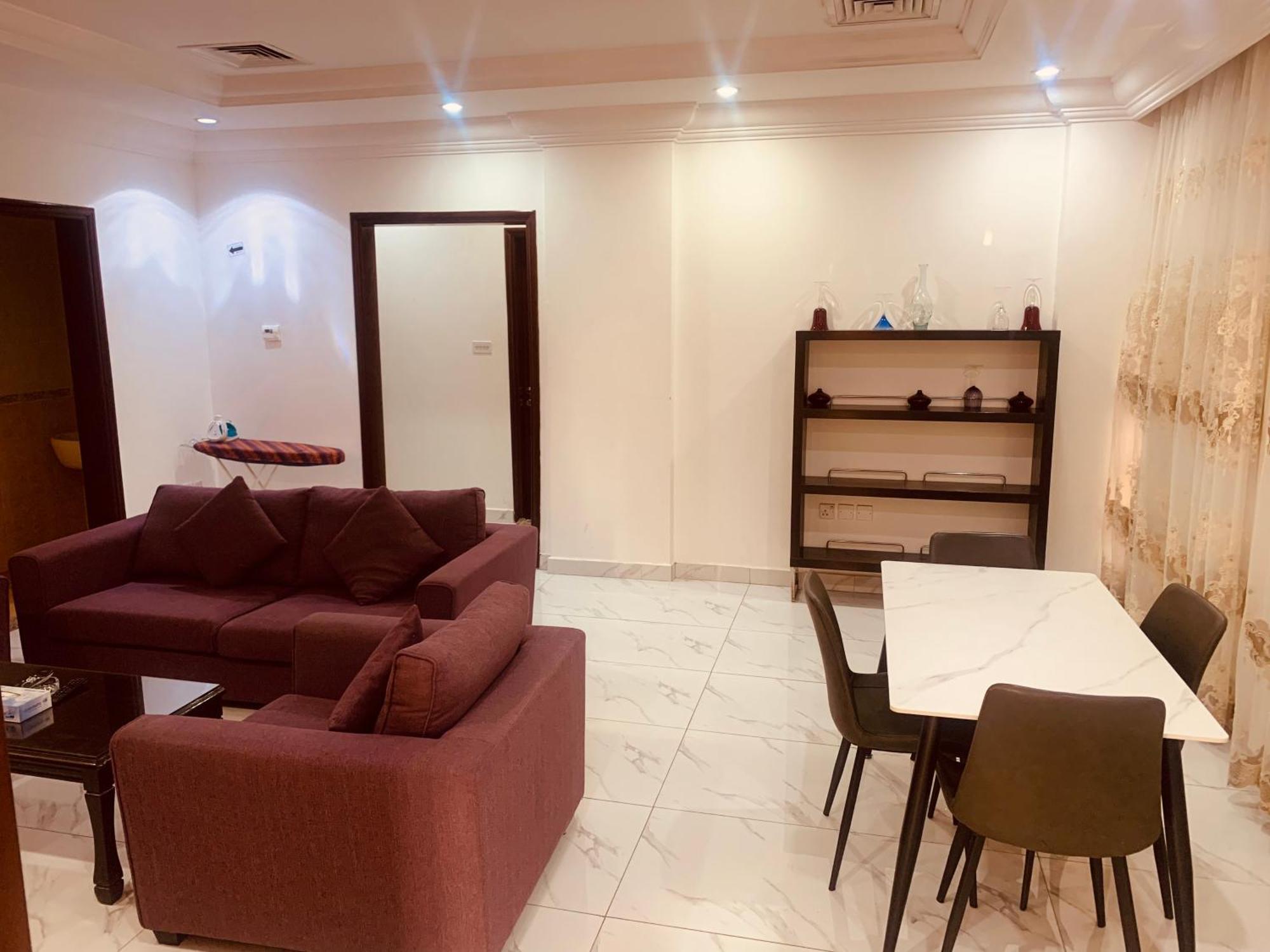 Gulf Continental Suite Kuwait City Ngoại thất bức ảnh
