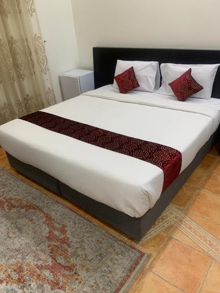 Gulf Continental Suite Kuwait City Ngoại thất bức ảnh